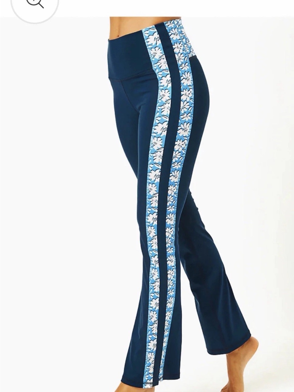 T2) Lilly Pulitzer ❤️Navy flare Pants with Floral Side Stripe - Picture 13 of 14